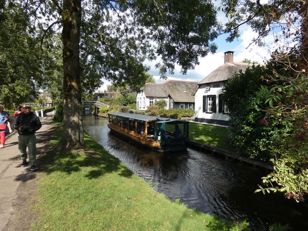 Boot gracht Giethoorn