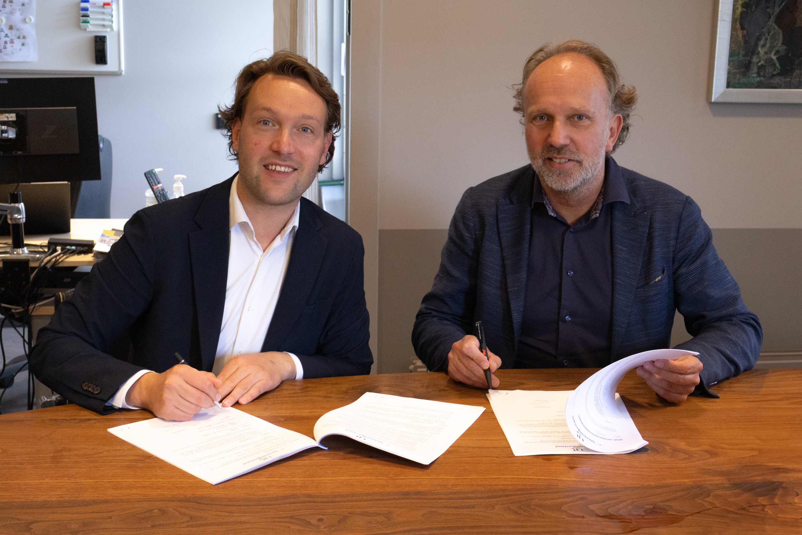 Ondertekening locatie voormalige Woldschool Steenwijkerwold