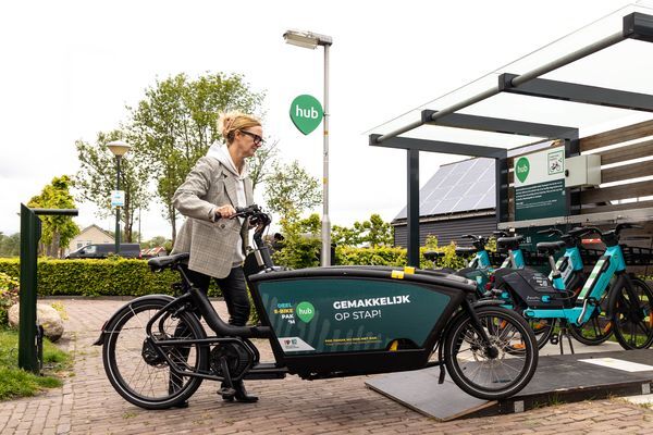 Nu ook bakfietsen beschikbaar in het PAK'M netwerk geschaald
