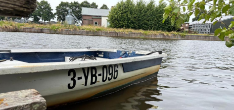 Boot Steenwijkerdiep
