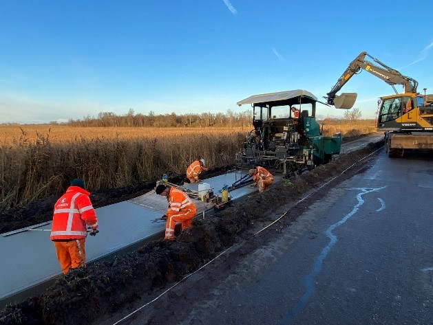 Oplevering fietspad de Belterweg in Belt-Schutsloot